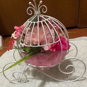 White wire 12” carriage